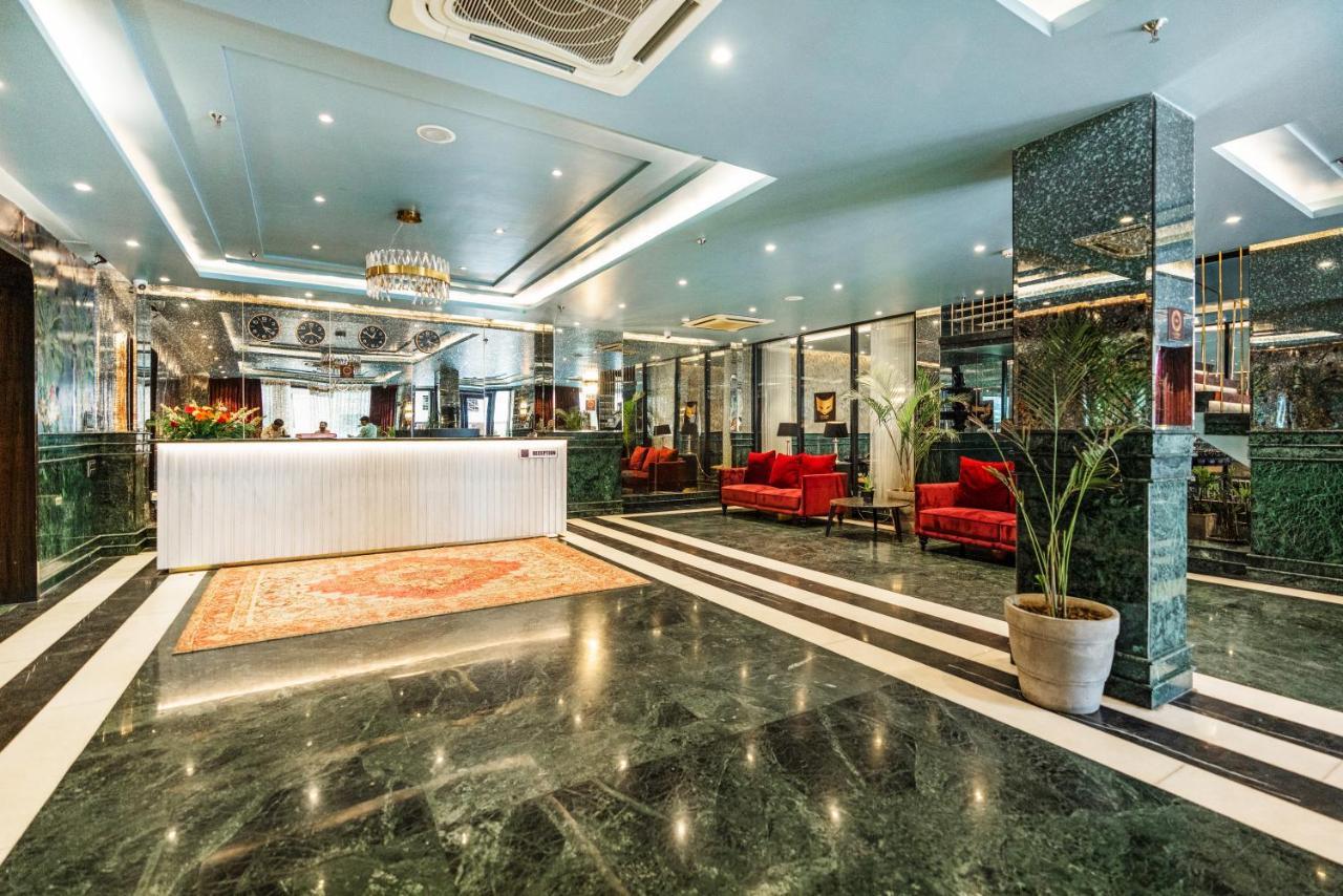 Foxoso Hotel, Delhi Airport 新德里 外观 照片